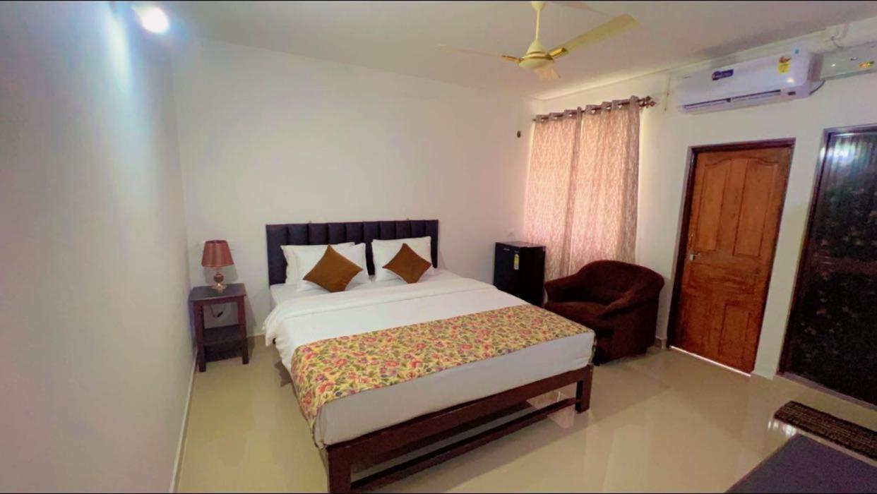 Sea 2000 Resort Canacona Bagian luar foto