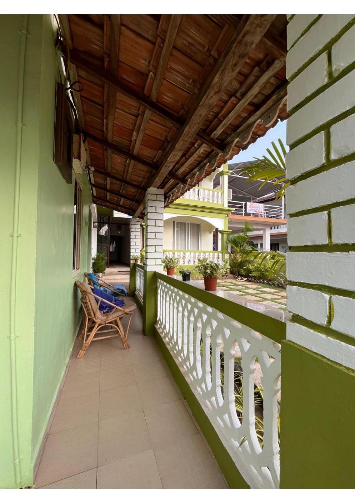 Sea 2000 Resort Canacona Bagian luar foto